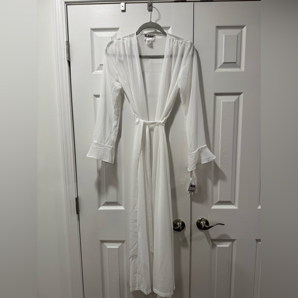 Linea Donatella chiffon keepsake robe